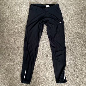 Nike running leggings. Size M.